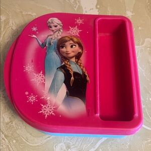Frozen Pink sandwich Box